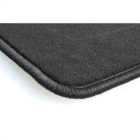Tapis Velours pour New Holland T4000 large